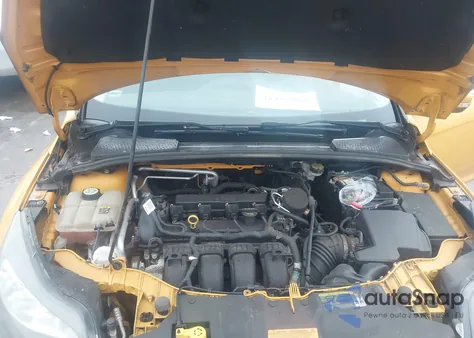 2012 Ford Focus Titanium z USA, uszkodzony, nr VIN 1FAHP3J26CL345722